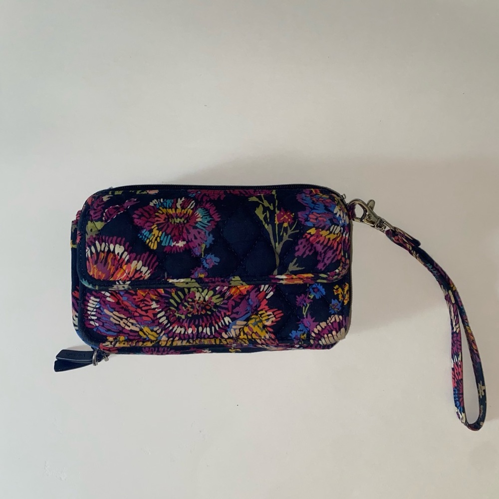 Vera Bradley Wallet/ Wristlet